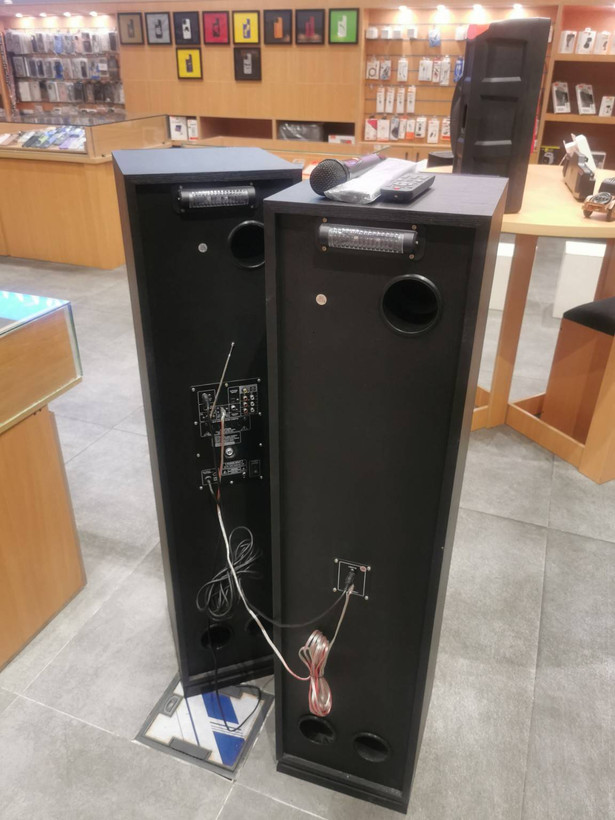 اسپیکر خانگی infinity 310 سفارشی ساز میکرولب مشکی (Microlab) استوک